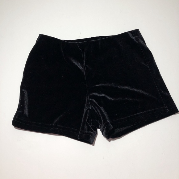velvet shorts - Picture 1 of 3